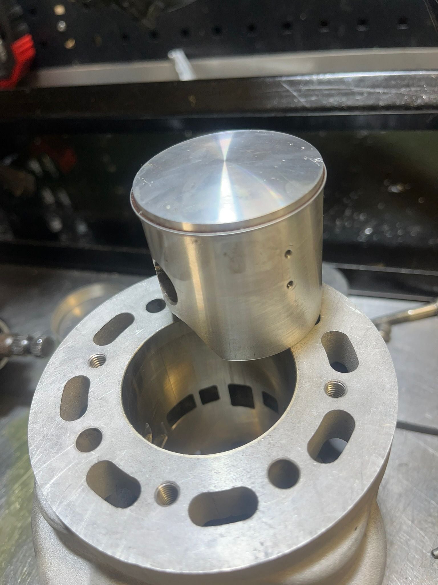 Cilinder Controle + Smering gaten zuiger